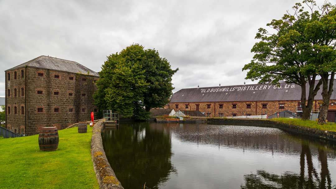 old-bushmills-distillery